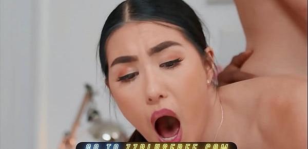 trendsMazee The Goat Is Frustrated With His Gf So He Cheats On Her With (Mina Moon, Sofia Su) - Brazzers